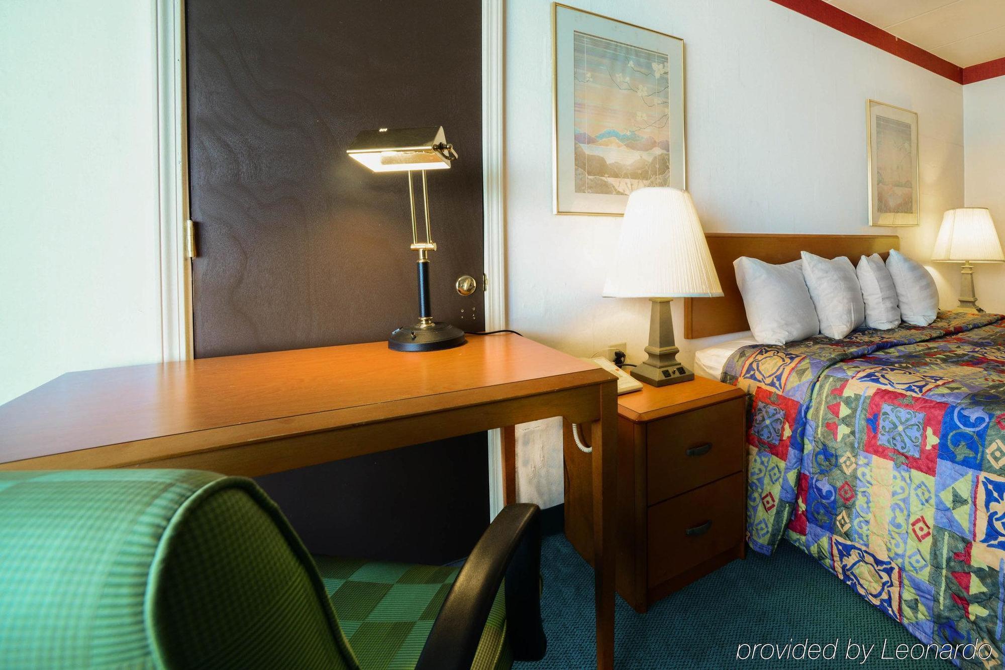 Maryville Inn Extérieur photo